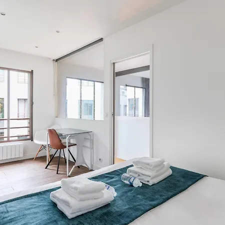 Bastille - Elegant Duplex Loft -6p * Parigi